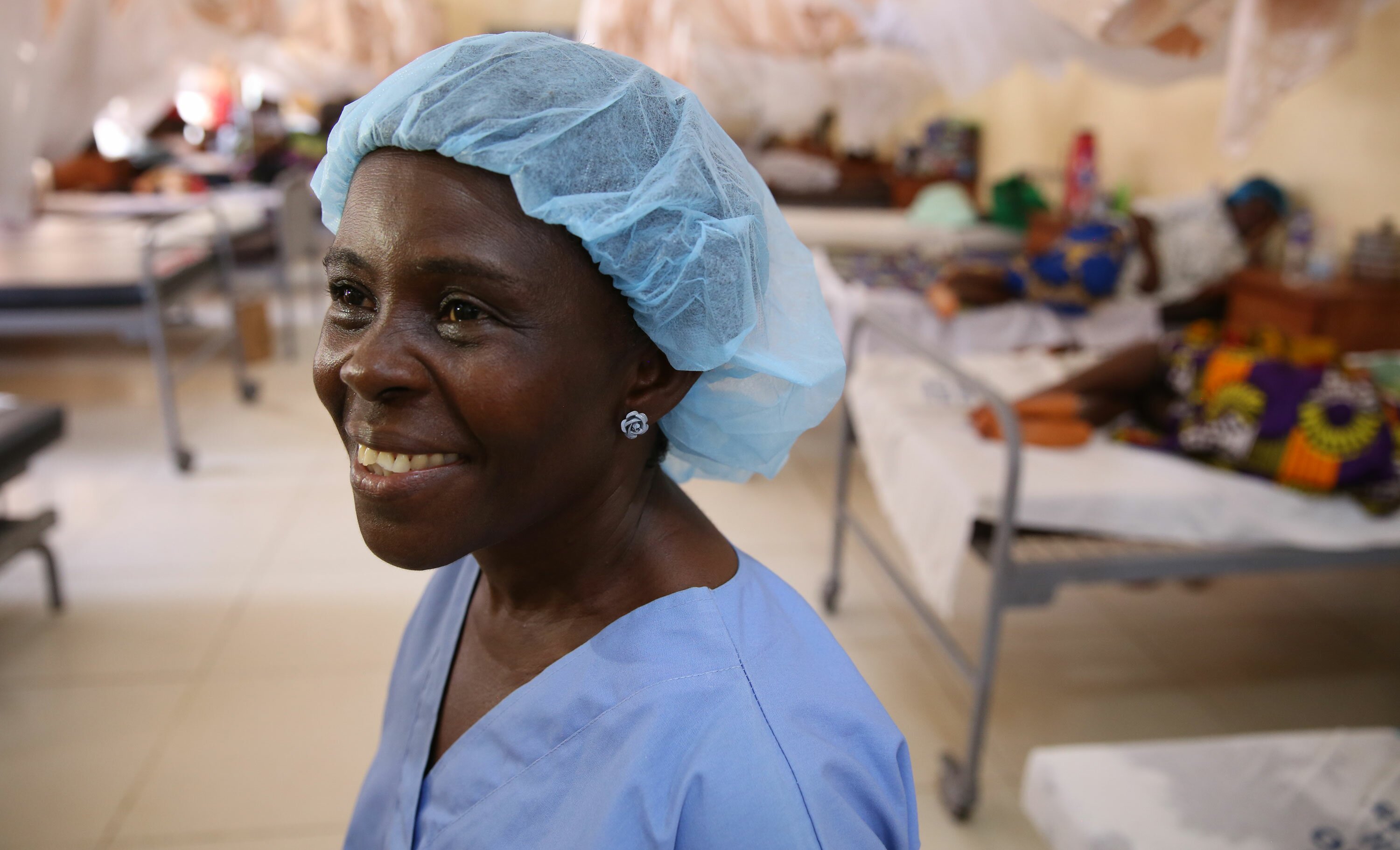 Portrait of a midwife at Redemption Hospital in Monrovia, Liberia. Photo by Dominic Chavez/World Bank